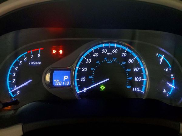 2014 TOYOTA SIENNA — ODOM