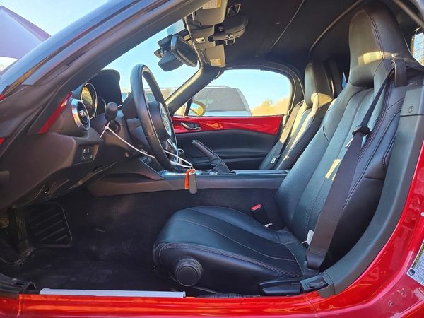 2016 MAZDA MX-5 Grand Touring/GT — DENT