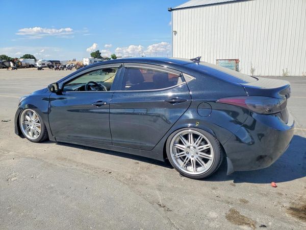 2013 HYUNDAI ELANTRA