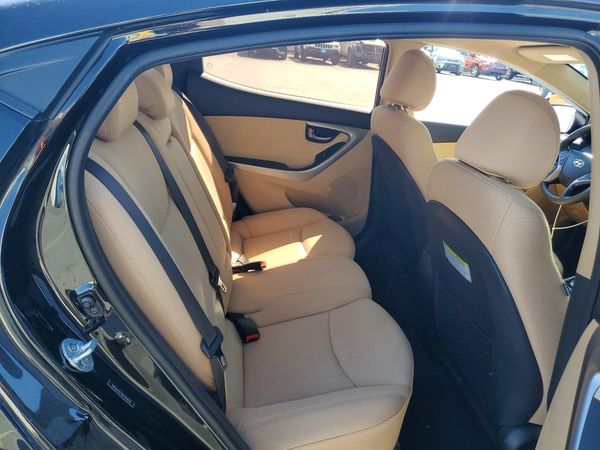 2013 HYUNDAI ELANTRA