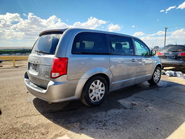 2014 DODGE GRAND CARAVAN SE