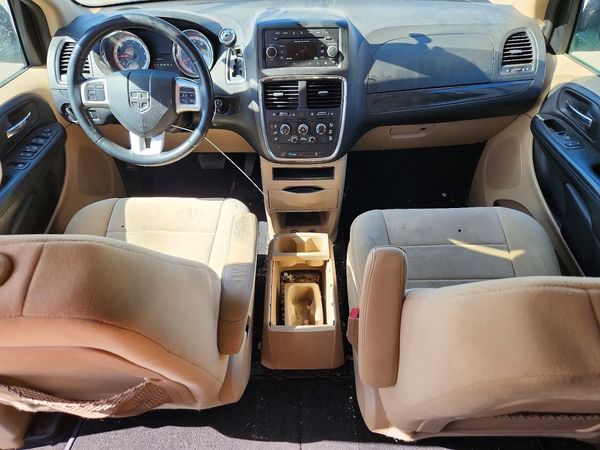 2014 DODGE GRAND CARAVAN SE