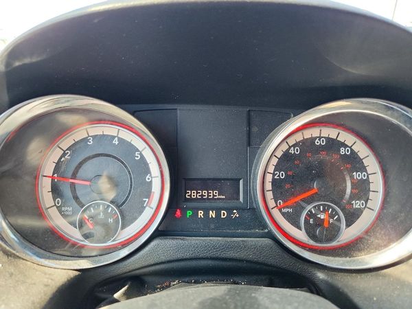 2014 DODGE GRAND CARAVAN SE