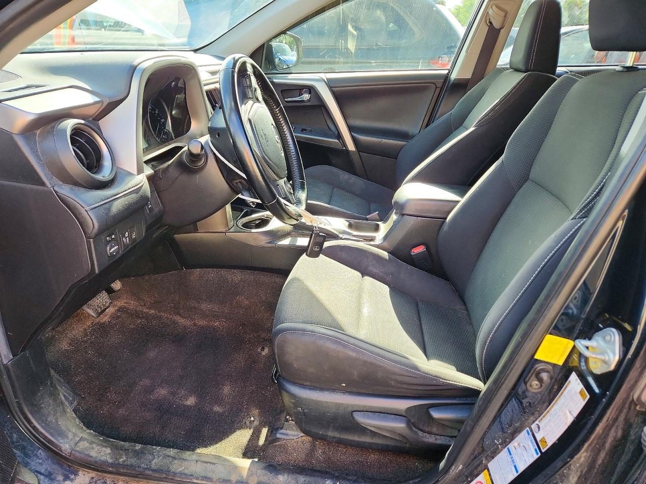 2017 TOYOTA RAV4 XLE