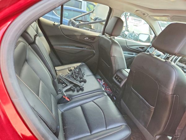 2018 CHEVROLET EQUINOX Premier (2LZ)