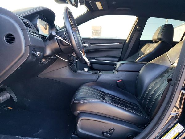 2020 CHRYSLER 300 300S — DENT