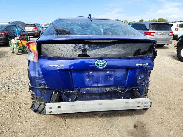 2016 TOYOTA PRIUS — DIRR