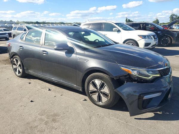 2020 KIA OPTIMA LX, S, SE — Passenger 3/4