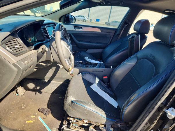 2018 HYUNDAI SONATA — DENT