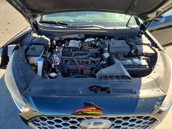 2018 HYUNDAI SONATA — Engine bay