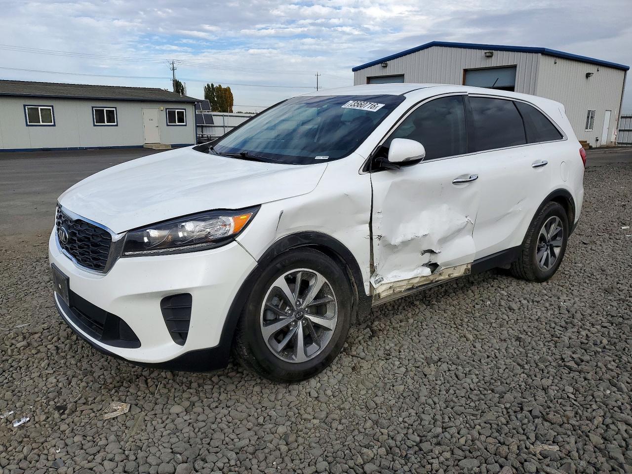 2020 KIA SORENTO L, LX, S — Front 3/4