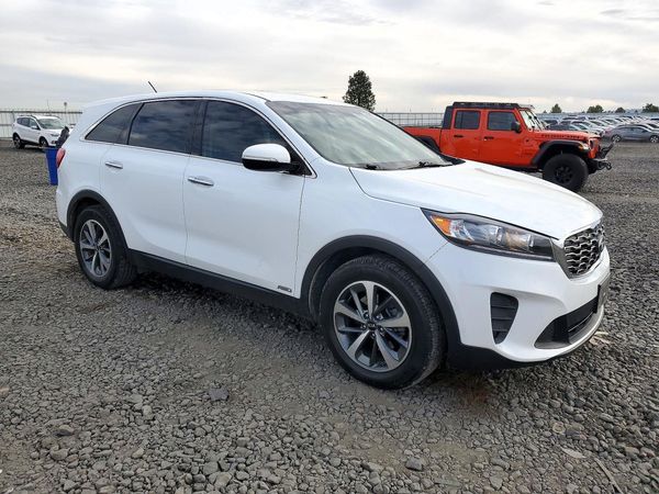 2020 KIA SORENTO L, LX, S — Passenger 3/4