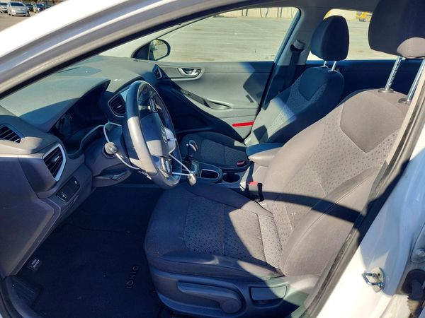 2019 HYUNDAI IONIQ — DENT