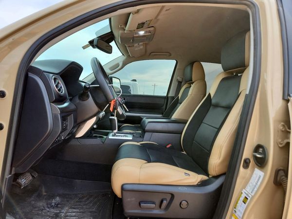 2019 TOYOTA TUNDRA SR5 Grade — DENT
