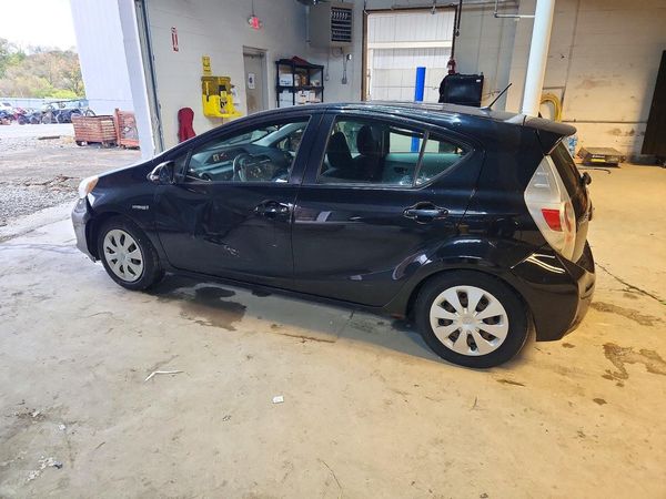 2013 TOYOTA PRIUS — DSRA