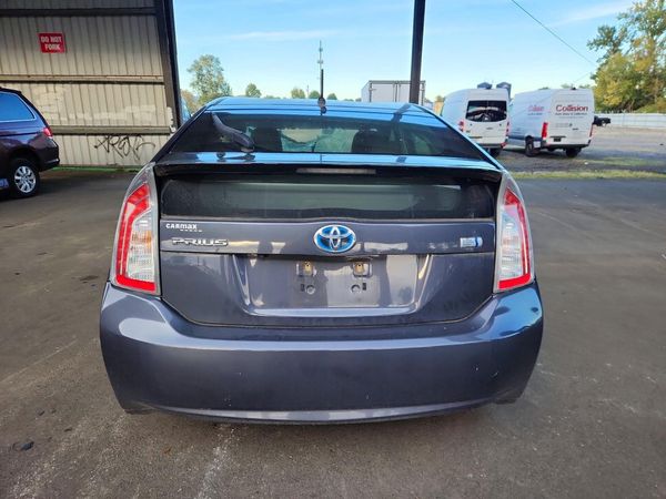 2015 TOYOTA PRIUS — DIRR