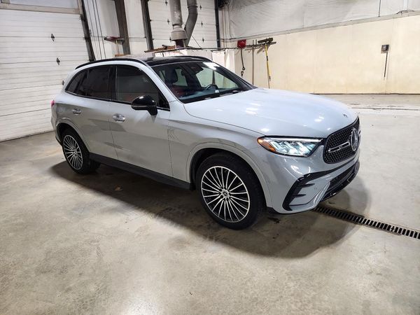 2026 MERCEDES-BENZ GLC GLC300 — Passenger 3/4