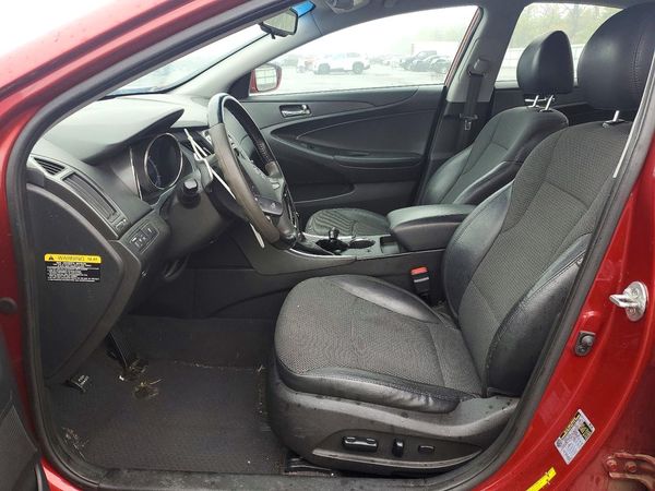 2012 HYUNDAI SONATA Middle level — DENT