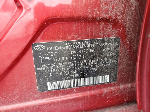 2012 HYUNDAI SONATA Middle level — VINS
