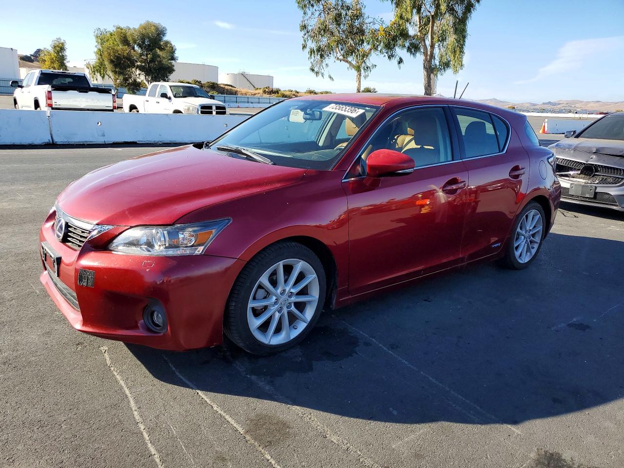 2012 LEXUS CT 200h — Front 3/4