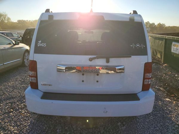 2012 JEEP LIBERTY Jet — DIRR
