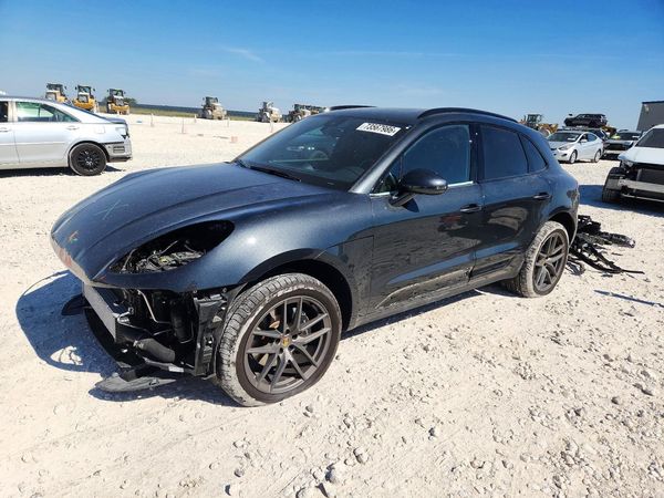 2025 PORSCHE MACAN Macan, Macan T — Front 3/4