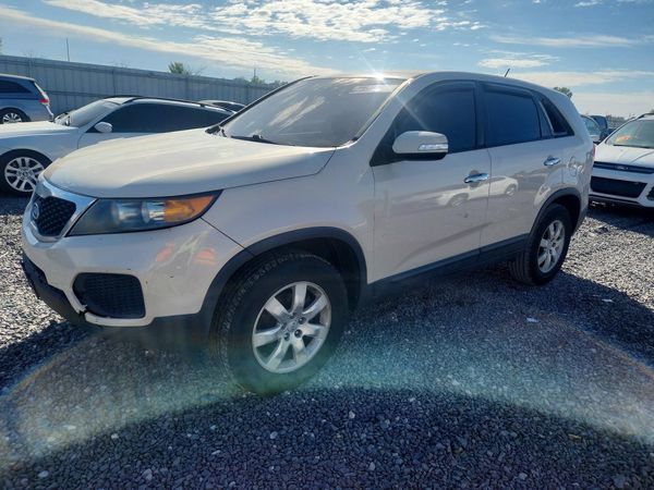2012 KIA SORENTO GL(Middle-low grade) — Front 3/4