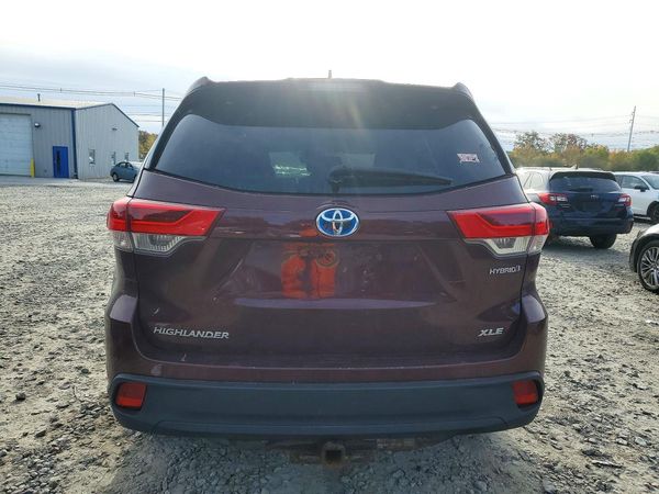 2018 TOYOTA HIGHLANDER XLE Hybrid — DIRR