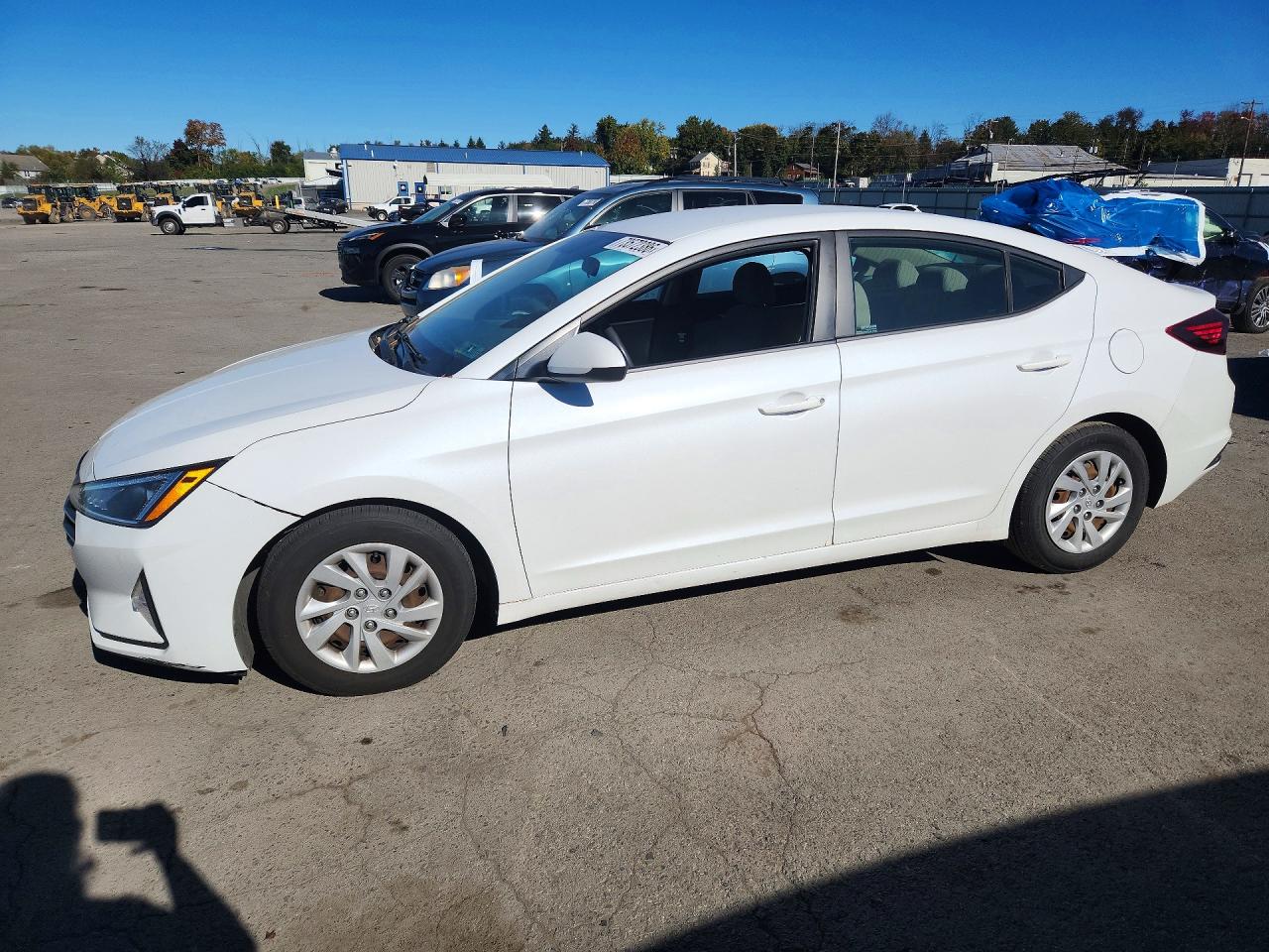 2019 HYUNDAI ELANTRA SE — Front 3/4