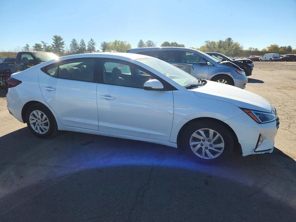 2019 HYUNDAI ELANTRA SE — Passenger 3/4