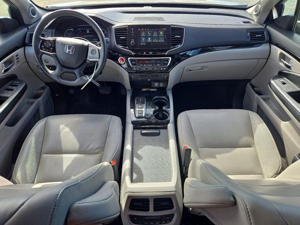 2020 HONDA PILOT TOURING-7 — CKPT