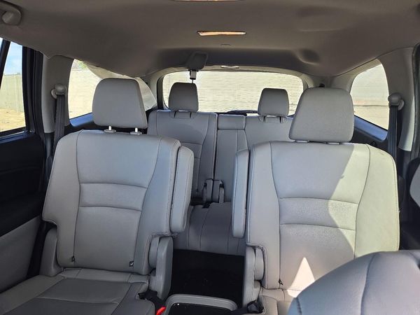 2020 HONDA PILOT TOURING-7 — SUVN