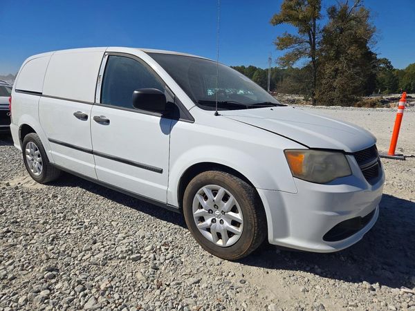 2014 RAM TRADESMAN — Passenger 3/4