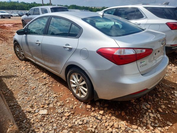 2016 KIA FORTE