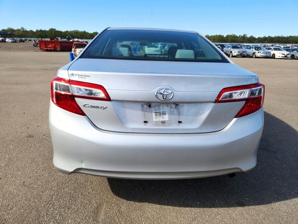 2014 TOYOTA CAMRY — DIRR