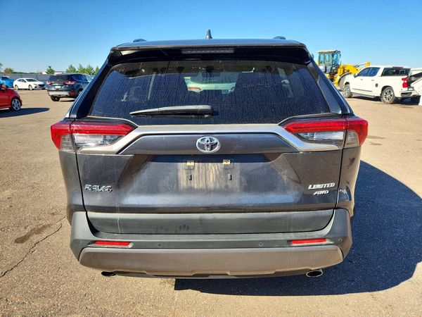 2021 TOYOTA RAV4 Limited — DIRR