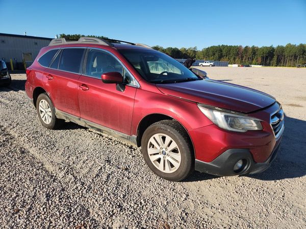 2018 SUBARU OUTBACK Premium — Passenger 3/4