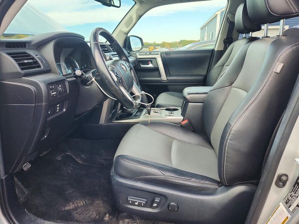 2016 TOYOTA 4RUNNER Base Grade — DENT