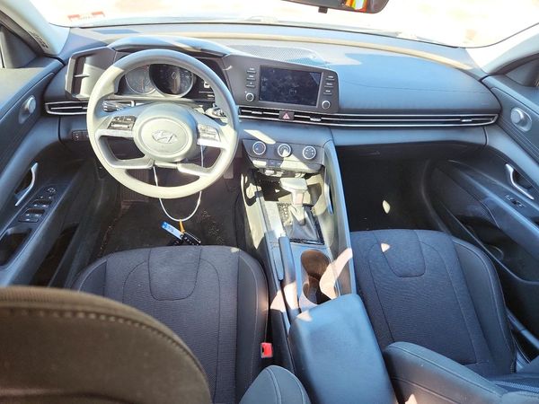 2023 HYUNDAI ELANTRA SE — CKPT