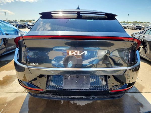 2024 KIA EV6 Light, Wind — DIRR