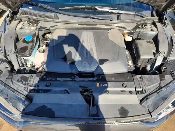 2024 KIA EV6 Light, Wind — Engine bay