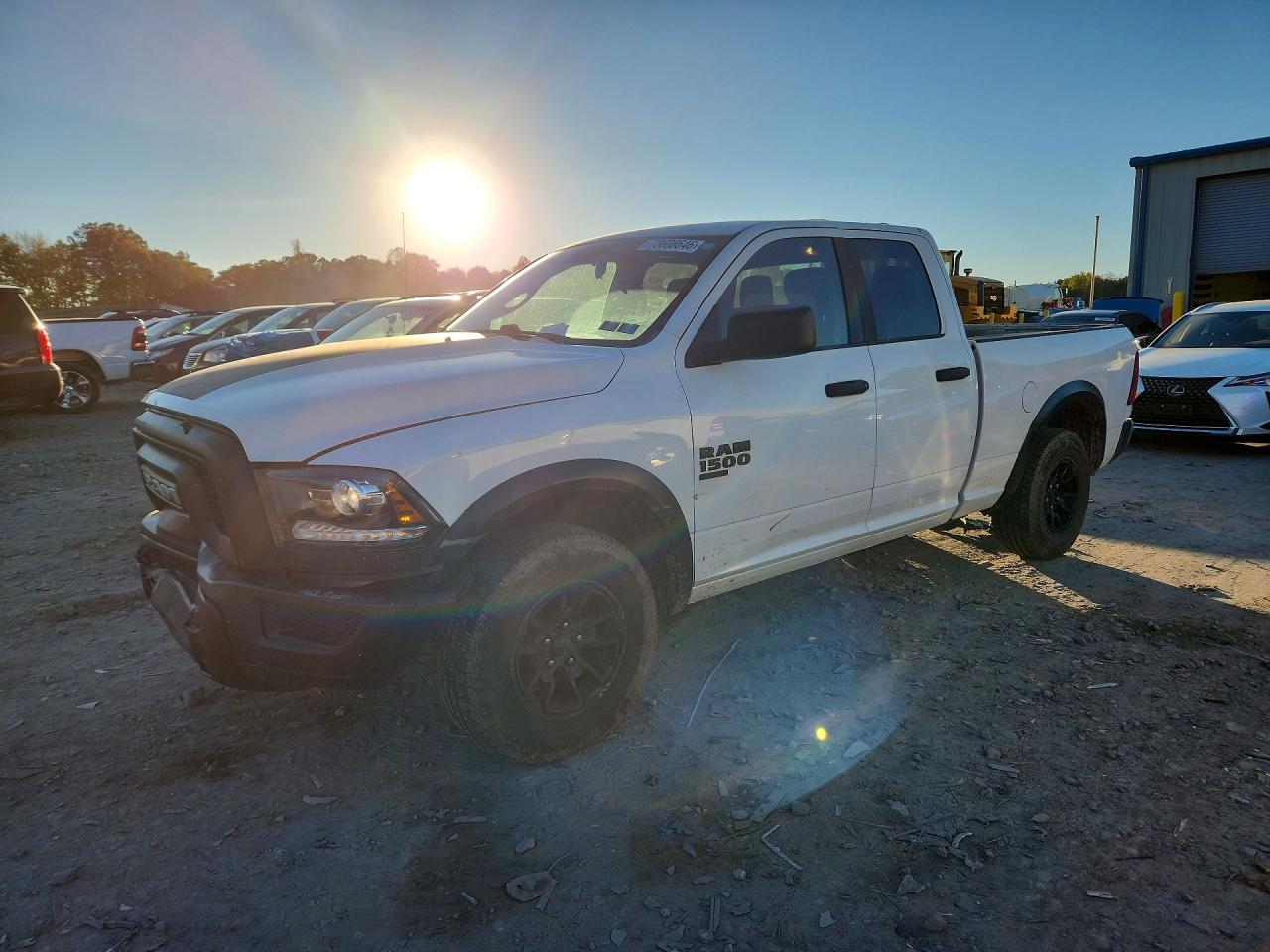 2022 RAM 1500 CLASSIC SLT — Front 3/4