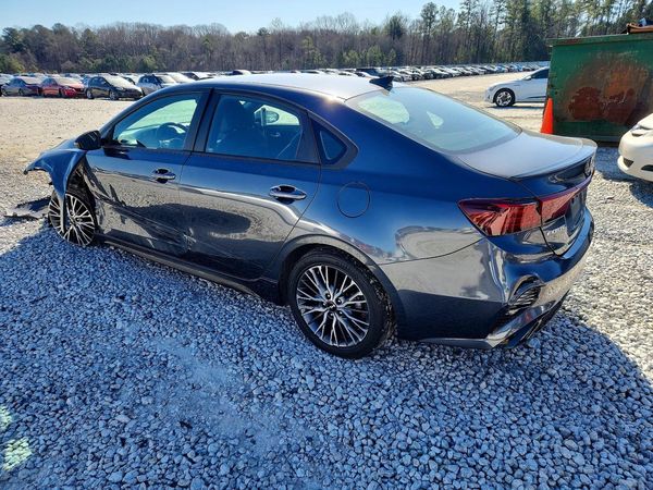 2022 KIA FORTE GT Line