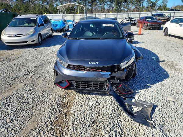 2022 KIA FORTE GT Line