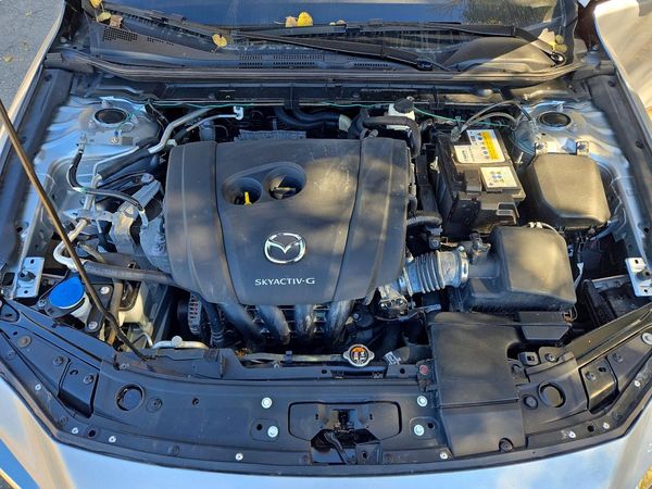 2019 MAZDA 3 — Engine bay