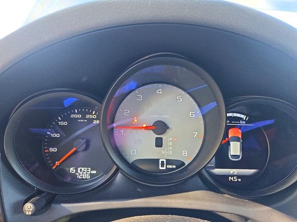 2015 PORSCHE MACAN — ODOM
