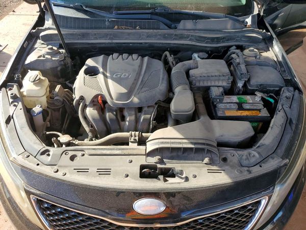 2015 KIA OPTIMA GL(Middle-low grade) — Engine bay