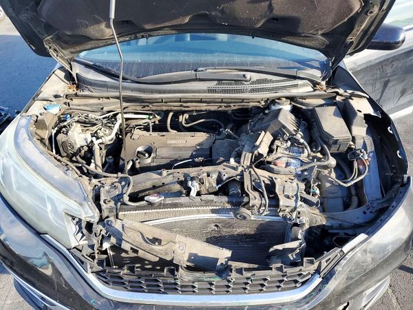 2016 HONDA CRV EX — Engine bay