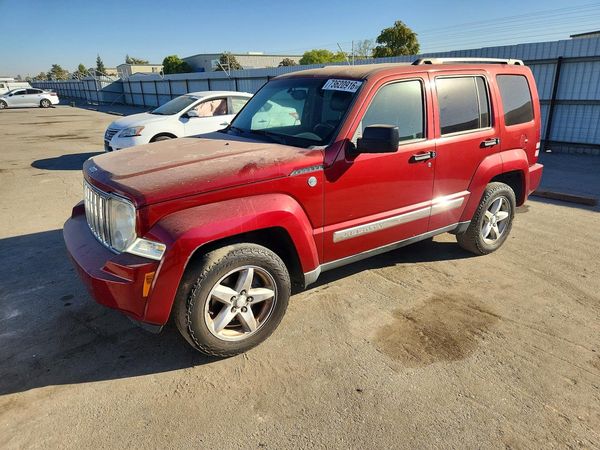 2012 JEEP LIBERTY Limited — Front 3/4