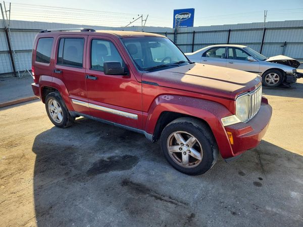 2012 JEEP LIBERTY Limited — Passenger 3/4